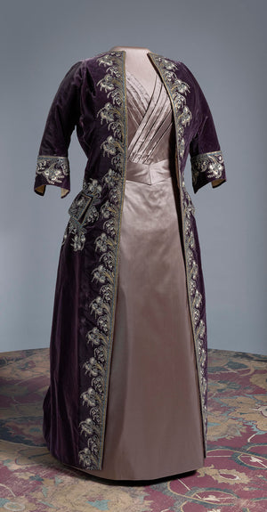 Isabella's Opera Coat Purse