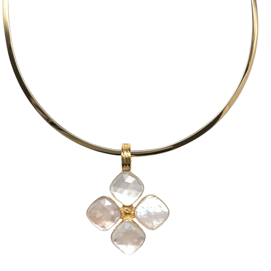 Pearl Collar Necklace