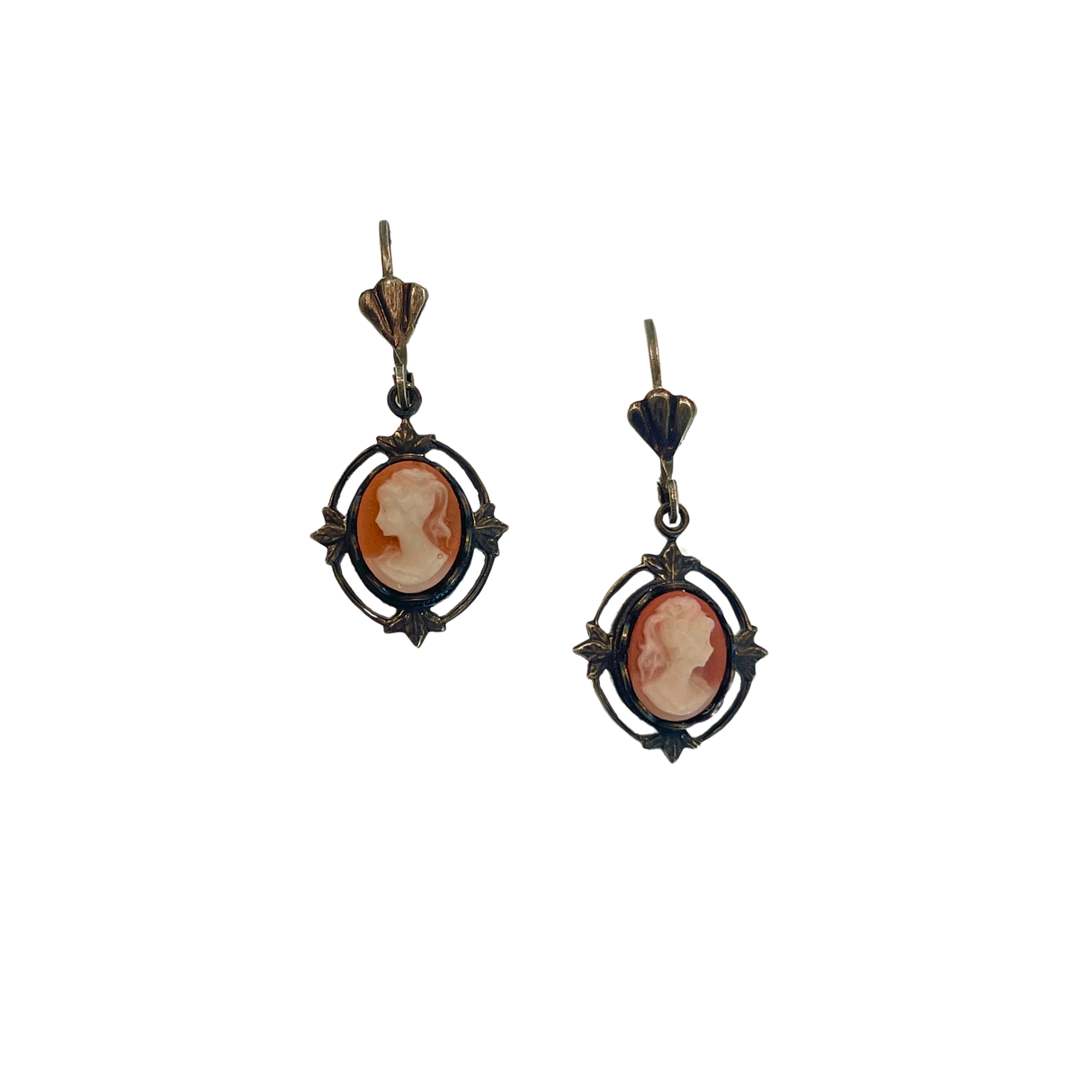 Shell Traditional Cameo Earrings