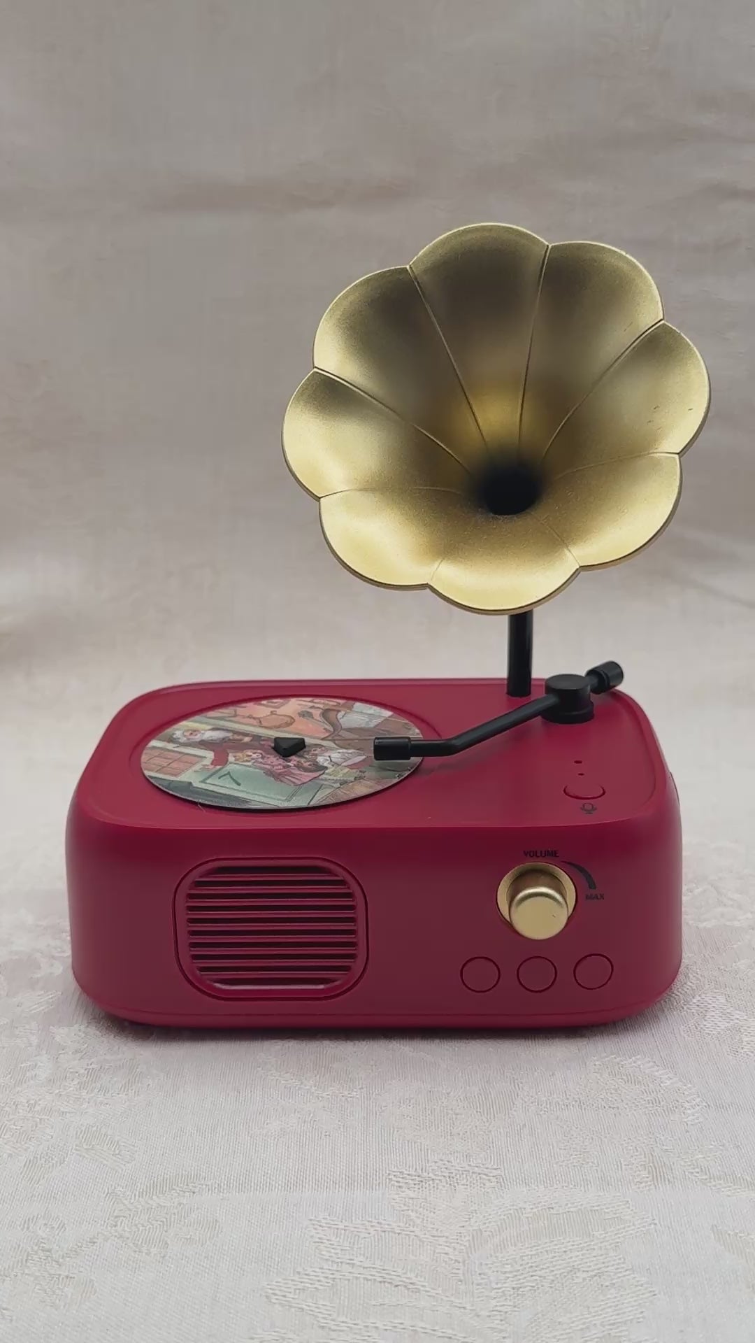 Retro Gramophone with 24 Holiday Songs